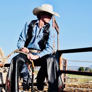 Meet your Posher, Eli